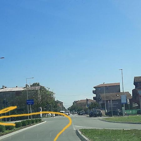 Anka Apartment Jagodina Exterior foto
