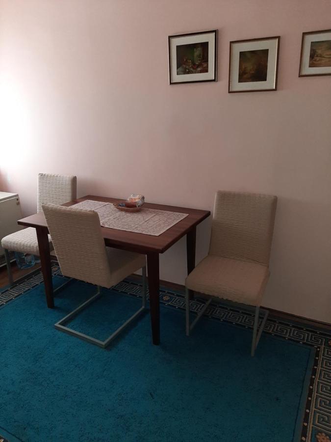 Anka Apartment Jagodina Exterior foto