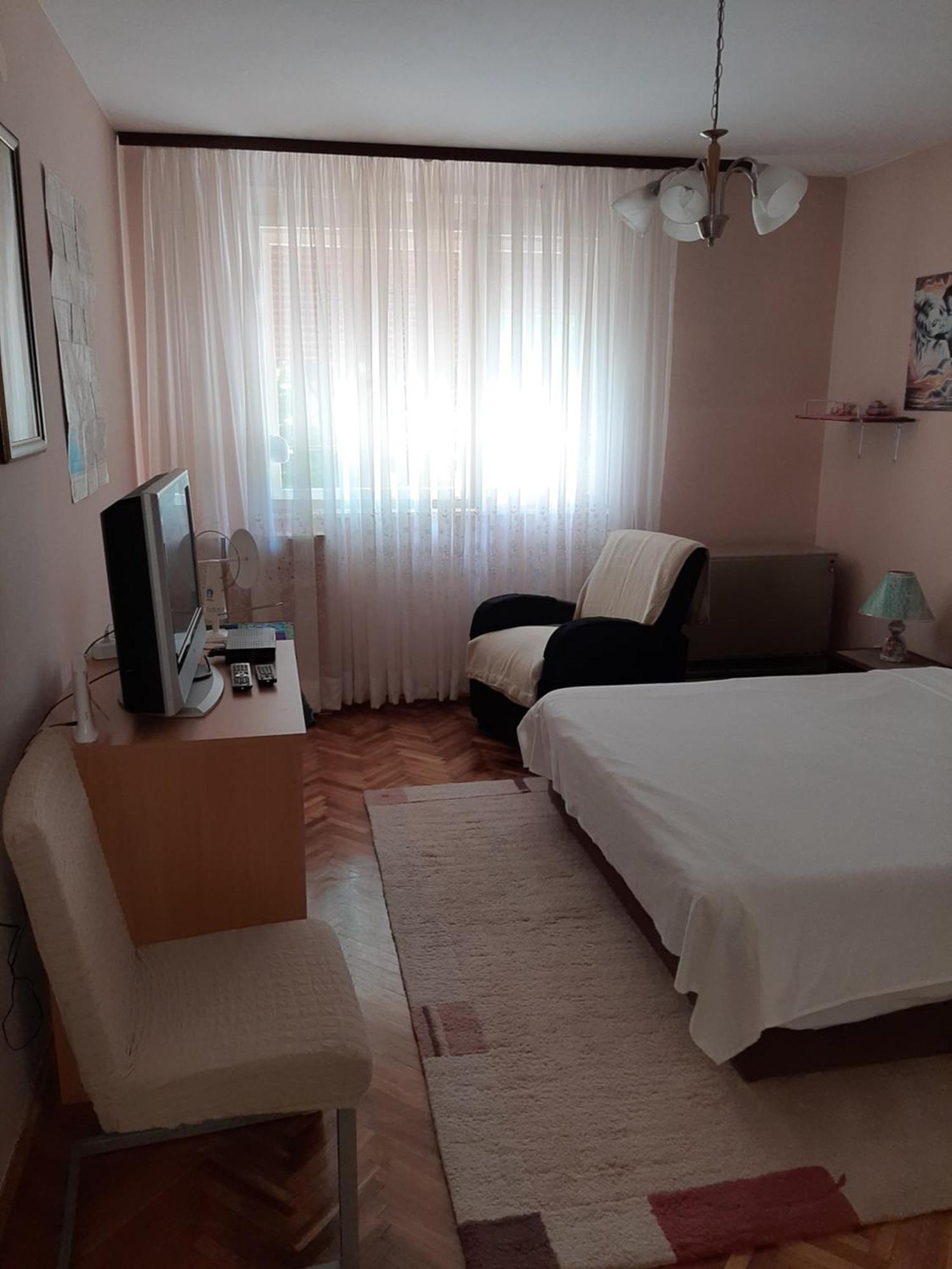 Anka Apartment Jagodina Exterior foto